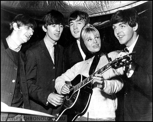 The Beatles appearing at Coventry Theatre. Actress Julie Christie meets the group back stage. 17 November 1963. Beatles members left to right: Ringo Starr, George Harrison, John Lennon and Paul McCartney.