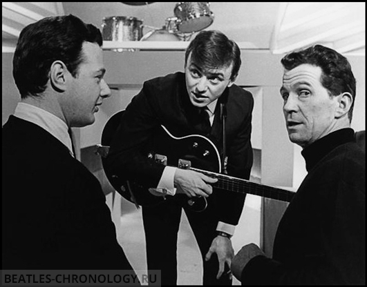 Photo of Brian EPSTEIN and GERRY & THE PACEMAKERS and Gerry MARSDEN