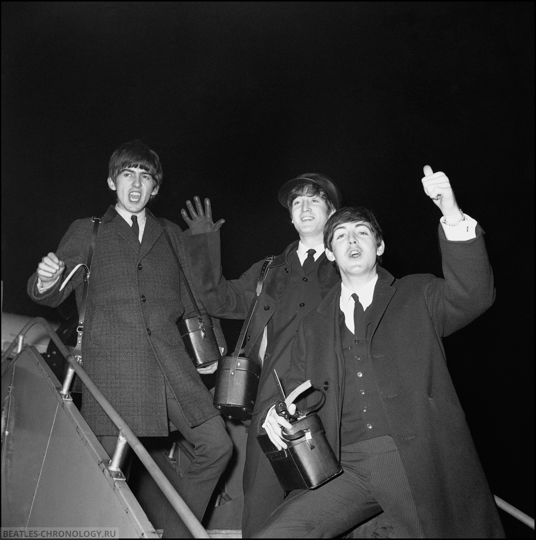 England Beatles at London Airport